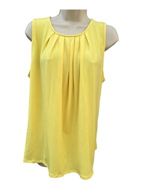 Zenana Outfitters Size Large
Yellow Pleated Sleeveless Blouse Summer Flowy Chic